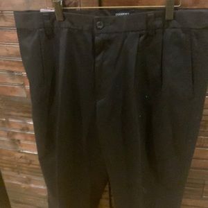NWT Dockers size 38x29.  Black